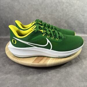 Oregon Ducks Nike Air Zoom Pegasus 39 Mens 10 Running Sneaker Shoes DR1970-300